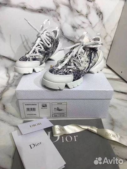 Кроссовки женские Dior 40 размер новые