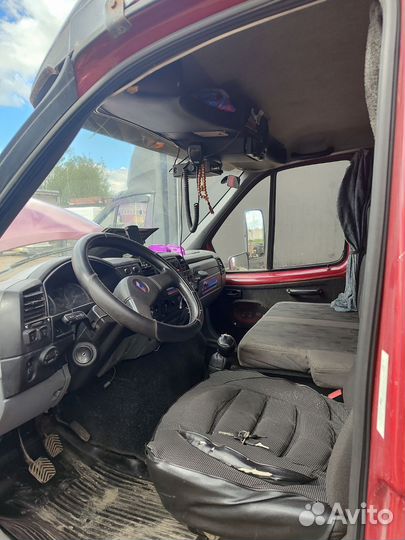 Тентованный грузовик ГАЗ Валдай, 2013