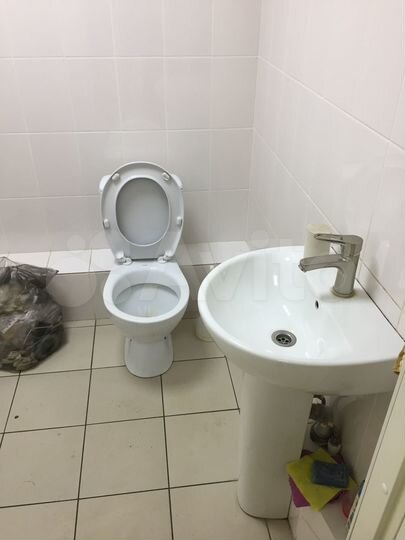 Помещение с отдел.входом и кондиционерами -110 м²