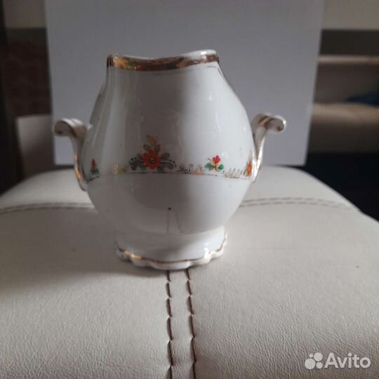 Фарфоровая салатница СССР