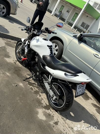 Kawasaki ZR 7