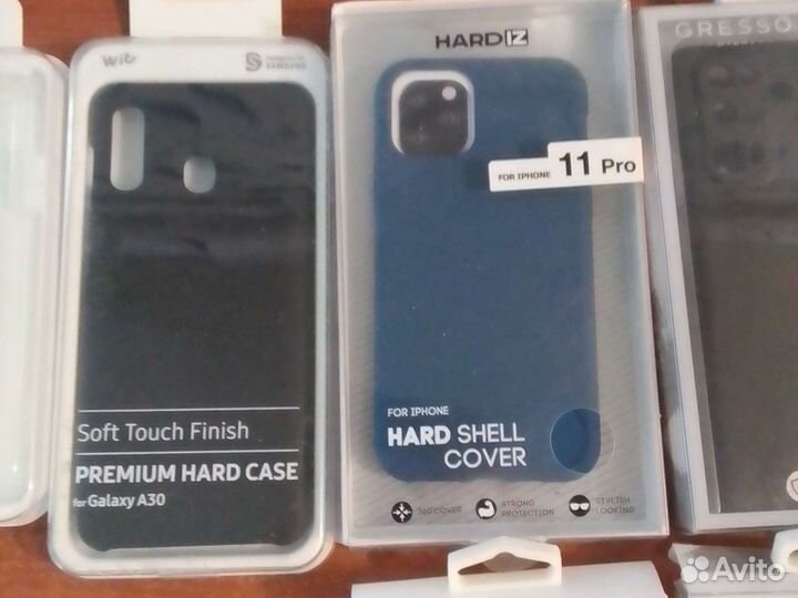 Чехлы на смартфоны