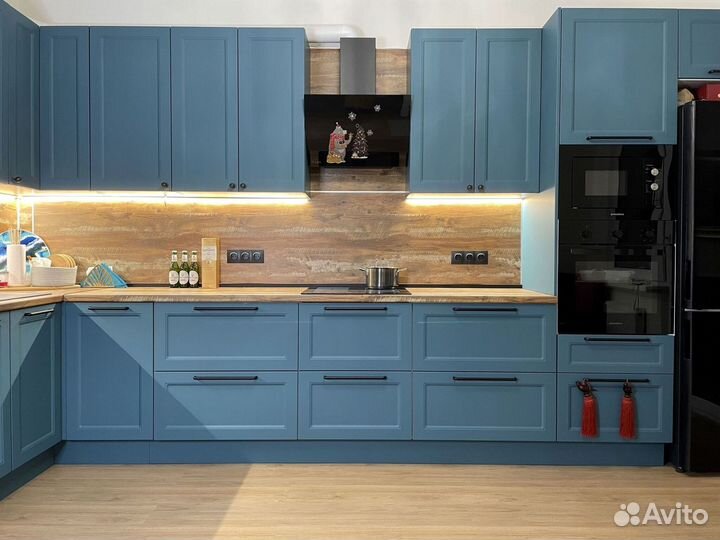 Кухня современная на заказ. Доставка и сборк