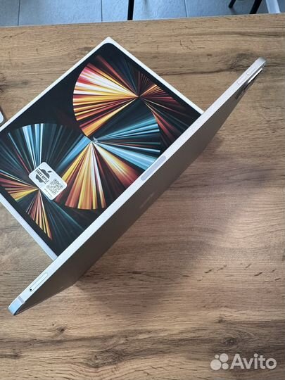 iPad Pro 12.9 M1 (2021) 1TB cellular (25 циклов)