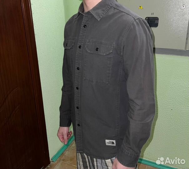 Джинсовая рубашка