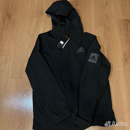 Куртка весенняя мужская adidas