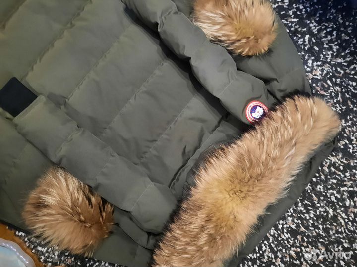 Пуховик женский canada goose (цвет хаки )