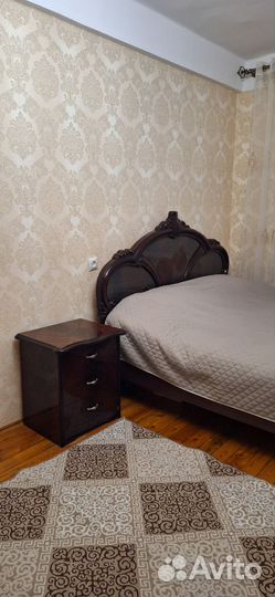 Спальный гарнитур бу