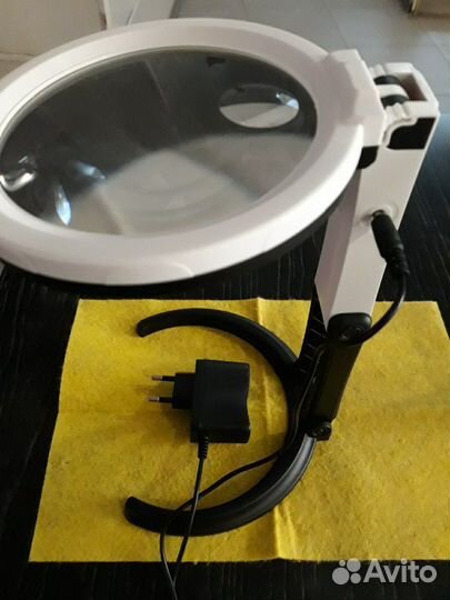 Лупа Настольная с Подсветкой