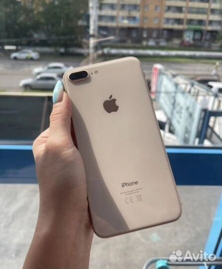 iPhone 8 Plus, 64 ГБ