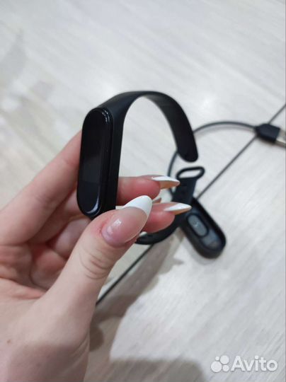 Фитнес браслет xiaomi mi band 4