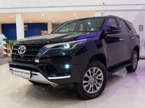 Toyota Fortuner 2.8 AT, 2022, 300 км, с пробегом, цена 6 099 000 руб.