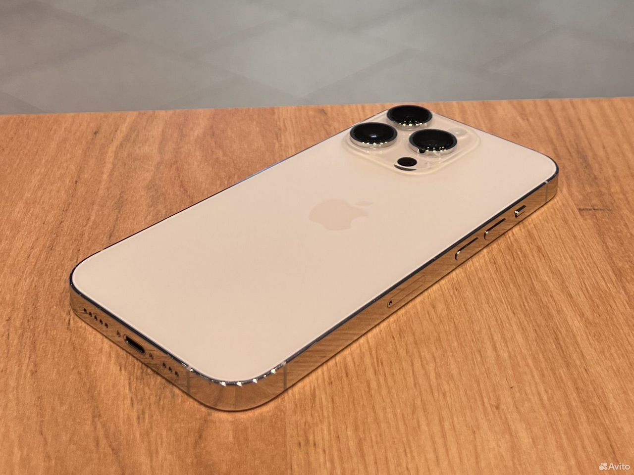 iPhone 14 Pro, 256 ГБ