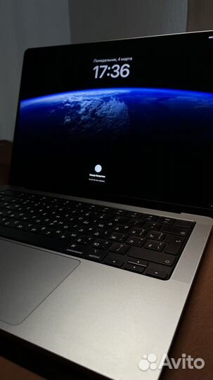 Macbook pro 14 m1 pro