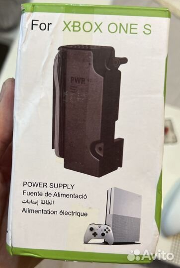 Xbox one s 1tb с играми,геймпад