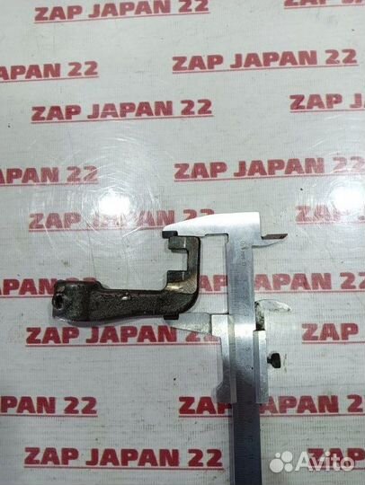 Вилка переключения передач Mitsubishi Pajero Sport