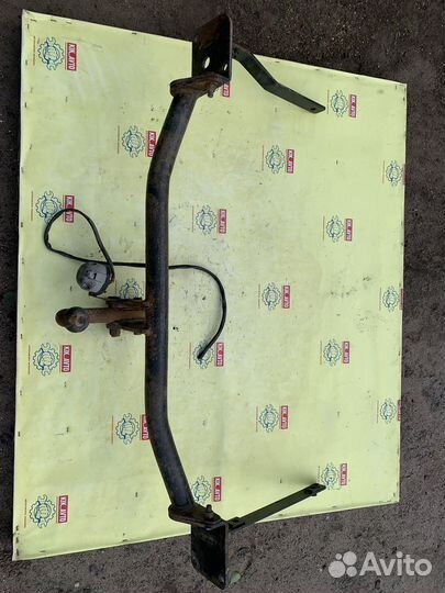 Фаркоп Renault Scenic 2