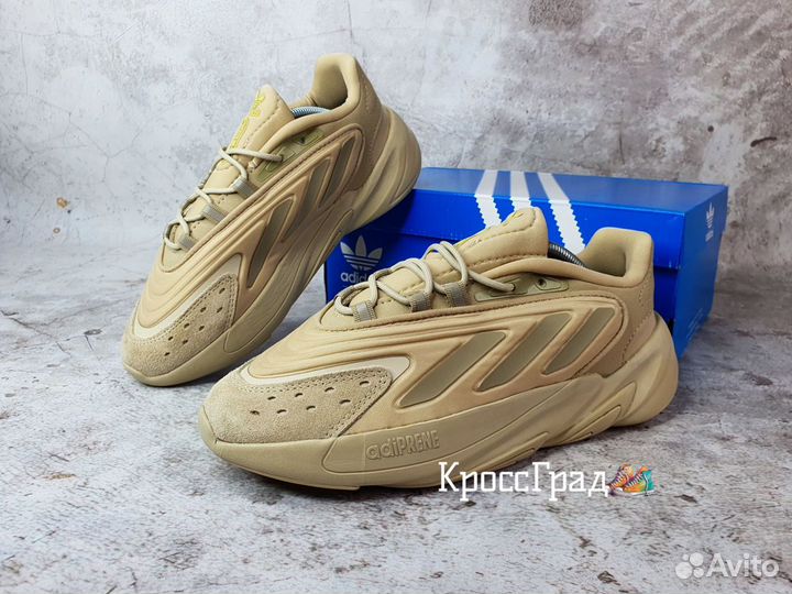 Кроссовки женские Adidas Ozelia