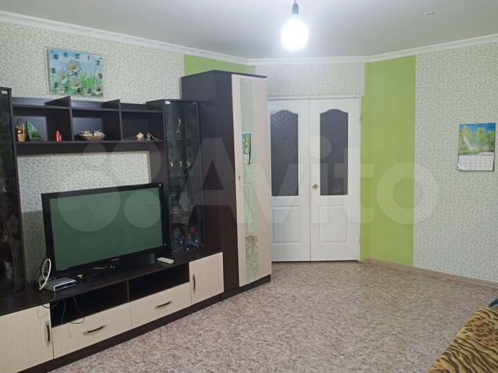 3-к. квартира, 76 м², 3/9 эт.
