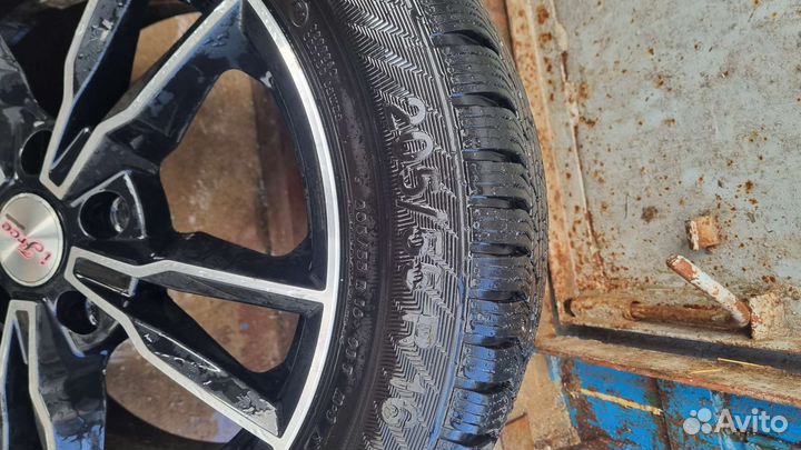 Диск с резиной r16