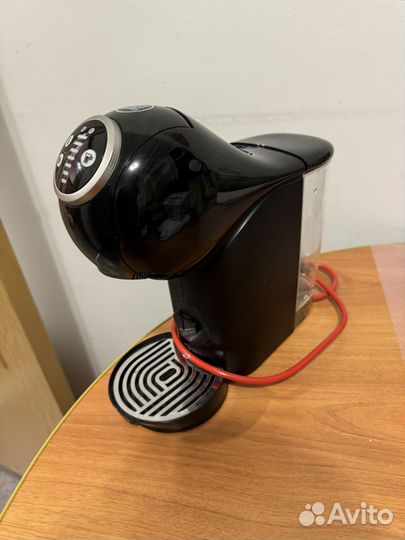 Капсул ная кофе машина dolce gusto