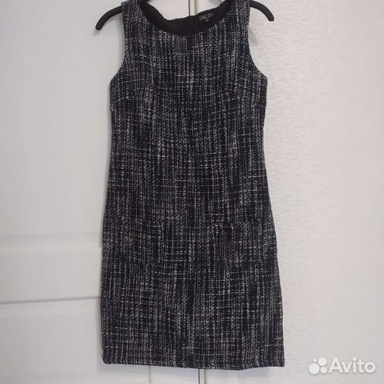 Платье 40-42 р-р