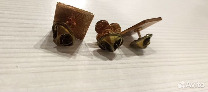 Бижутерия Значки Масти карт, Цена за всё