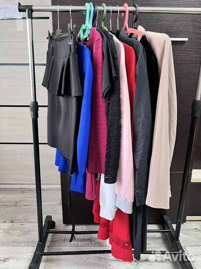 Пакет женских вещей на 42 размер