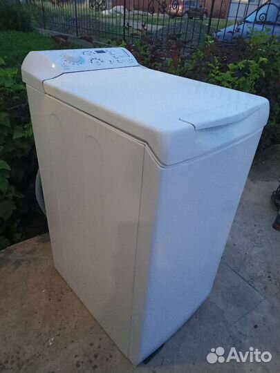 Стиральная машина с вертикальной загрузкой