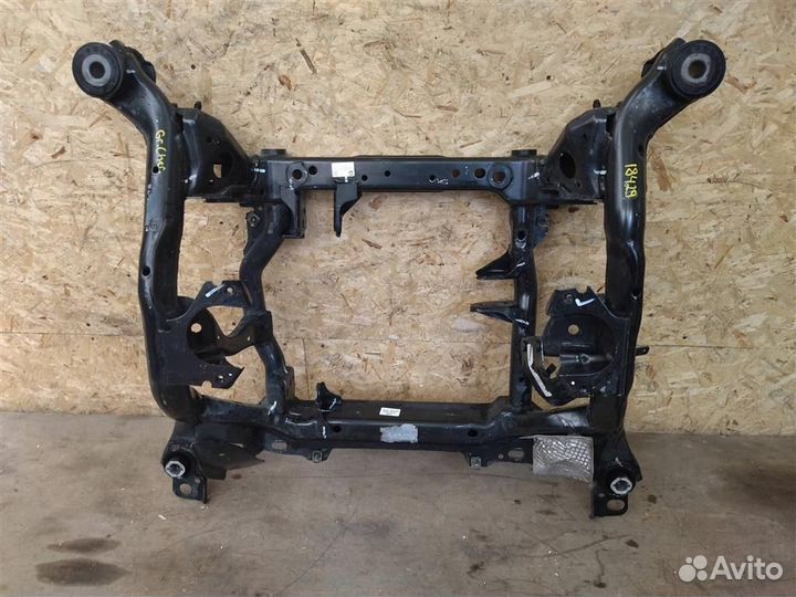 Подрамник передний Jeep Grand Cherokee WK2