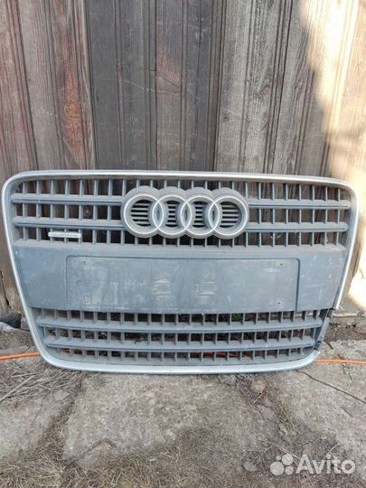 Решетка радиатора Audi quattro a6 с6