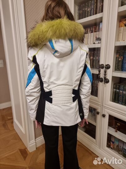 Горнолыжная куртка женская 42 44