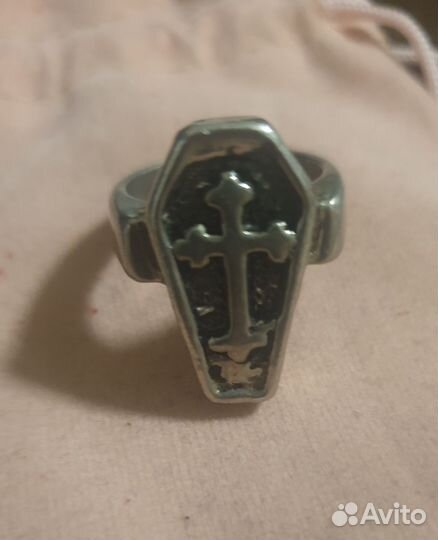 Перстень готика