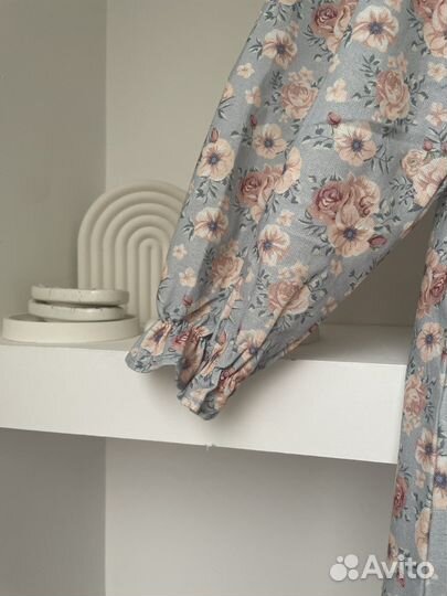 Платье на девочку 122