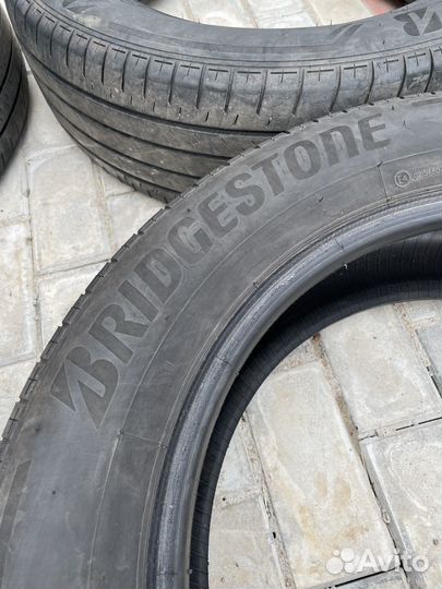 Bridgestone Alenza H/L 33 225/60 R18 100H