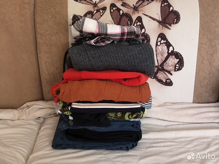 Пакетом вещи на девочку