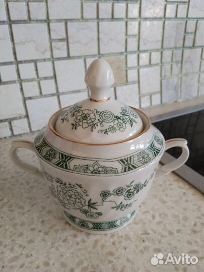 Фарфоровый кофейный сервиз на 6 персон