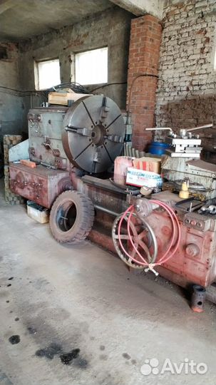 Продам станок токарный