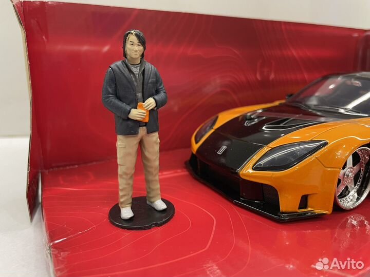 Форсаж / Mazda rx7 Han с фигуркой Jada 1/24