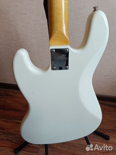 Squier Classic Vibe Jazz Bass 60s