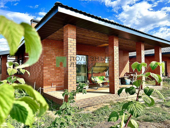 Дом 115 м² на участке 4,4 сот.