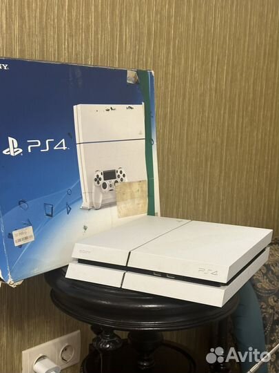 Sony Playstation 4 500gb+3 геймпад