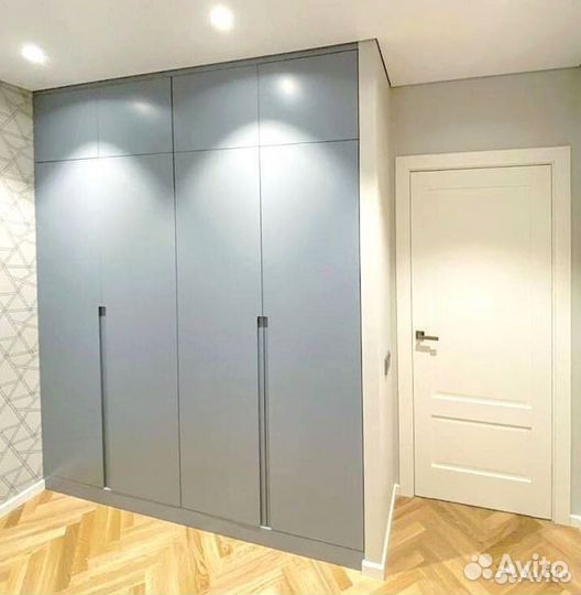 Шкафы распашные на заказ от производителя