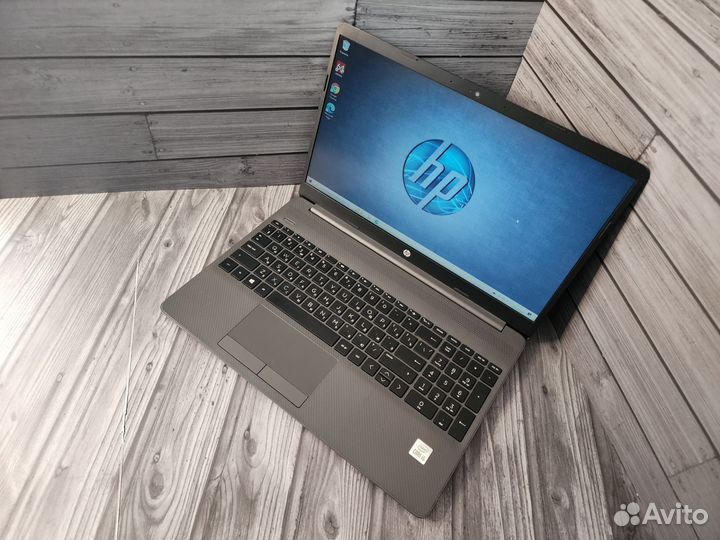 HP 250 G8 (Core i5-10Th / 8DDR4 / SSD 256)