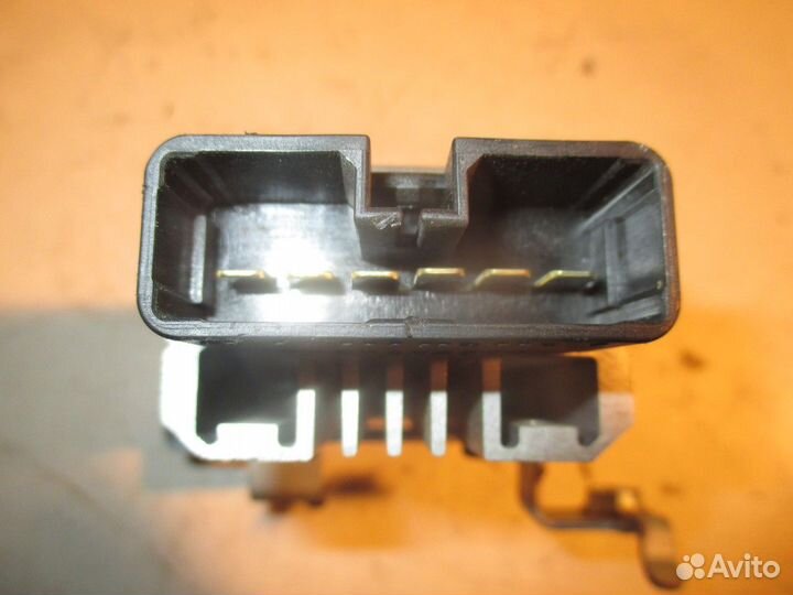 Блок управления топливным насосом (Nissan Juke)