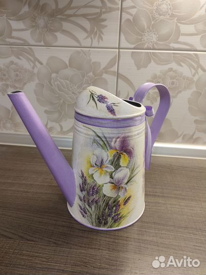 Лейка Икеа,декупаж Ирисы,новая