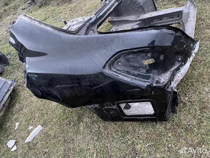 Mercedes-Benz W222 Крыло заднее левое