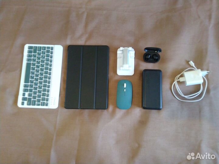 Комплект Realme Pad 192гб клавиатура, мышь, стилус
