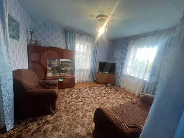 3-к. квартира, 40 м², 1/1 эт.