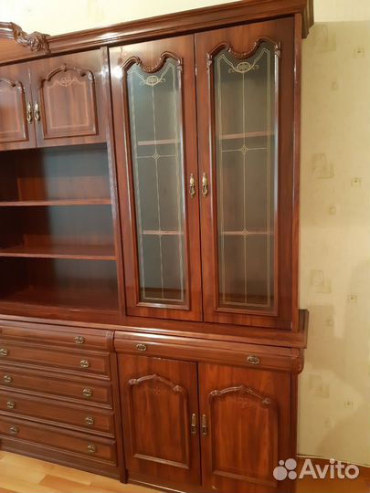 Итальянская стенка бу